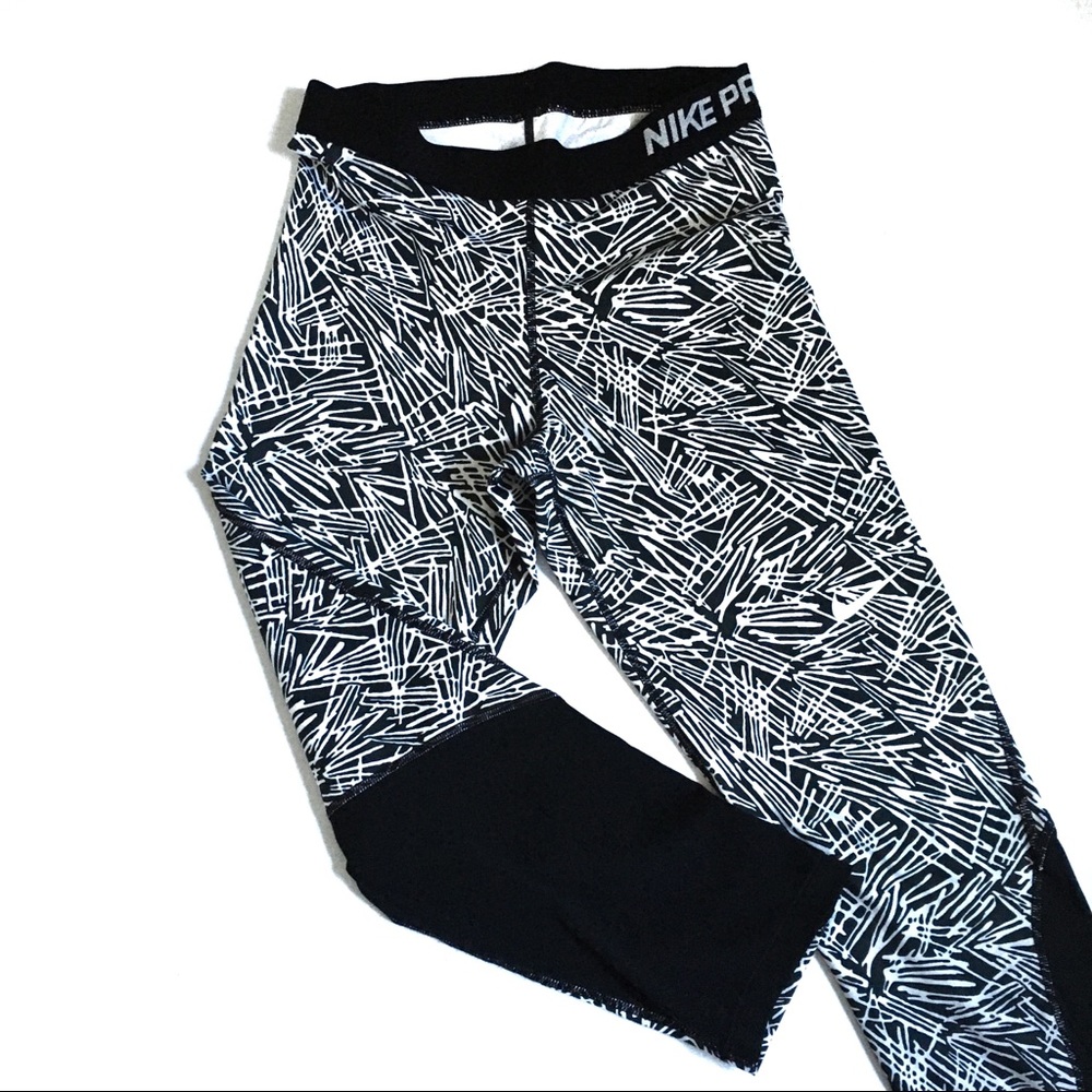 Nike Capri Leggings